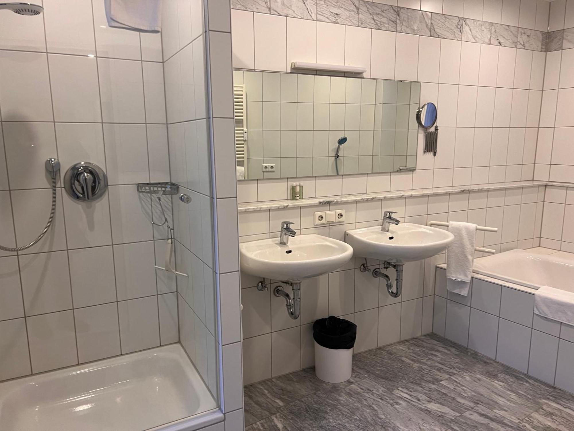 Gasthof Kreuz Bad Waldsee Eksteriør billede